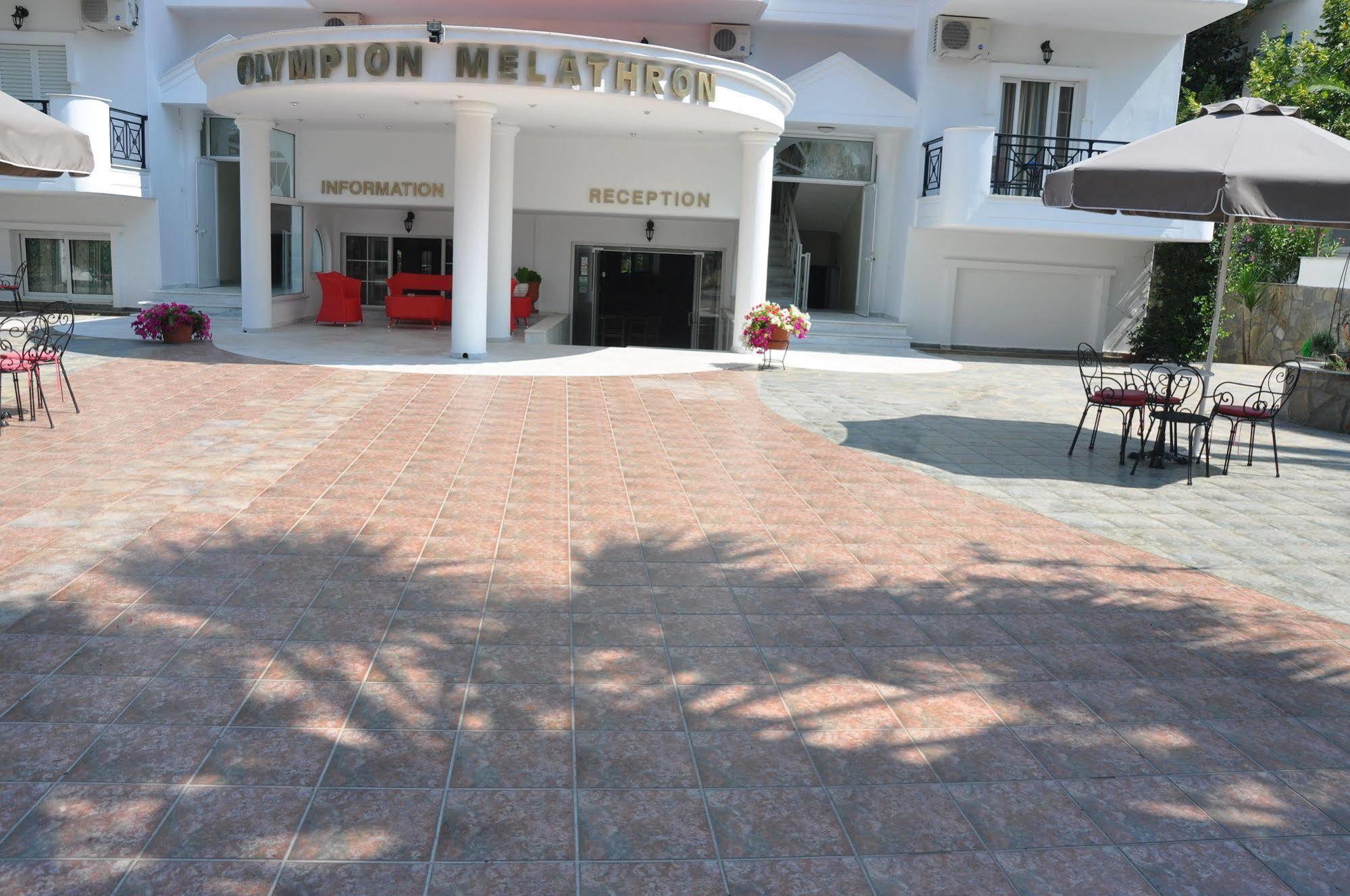 帕拉塔蒙 Olympion Melathron酒店 外观 照片